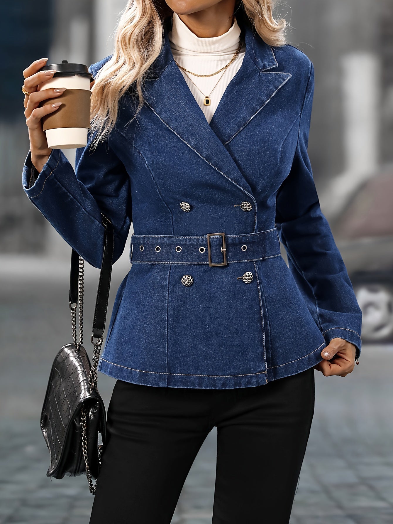 Modieuze verstelbare denim jas in donkerblauw - lente- & herfstessential afbeelding 4