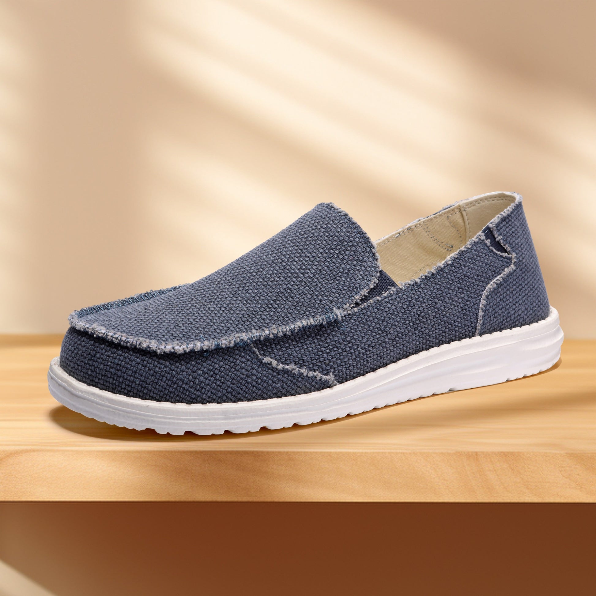 Comfortabele lichtgewicht canvas instappers