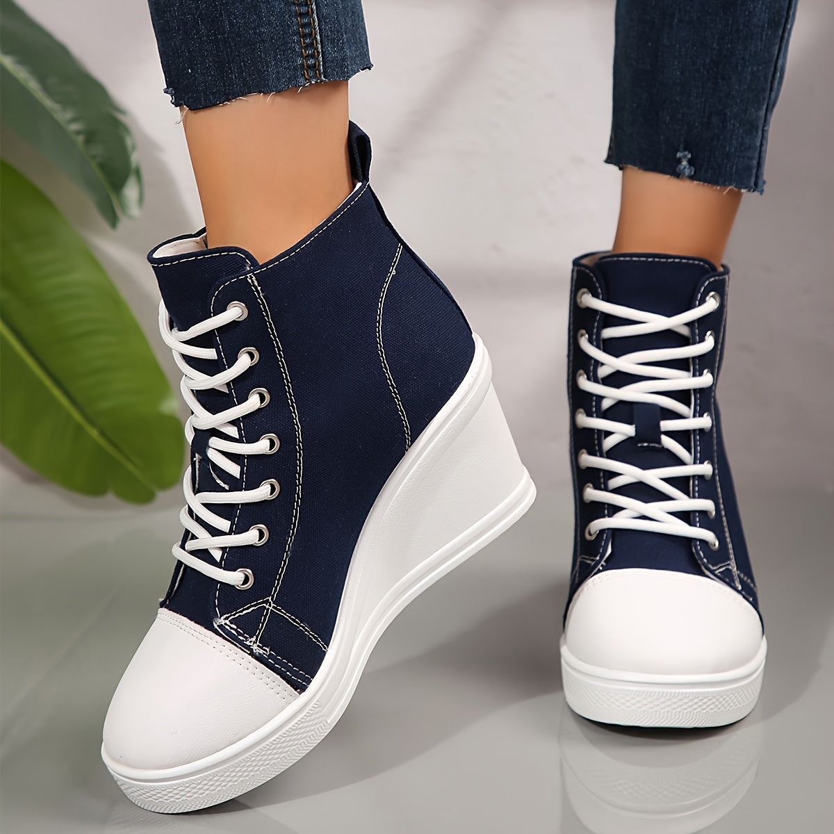 Stijlvolle dames enkellaarzen met wedge hak: de perfecte mix van comfort en fashion afbeelding 18