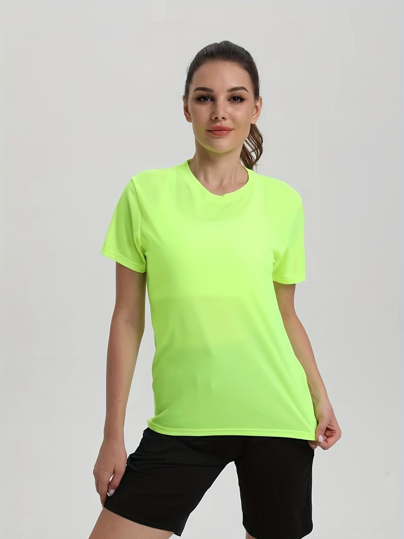 Comfortabel en stijlvol: dames sport-T-shirt voor ultieme prestaties afbeelding 6