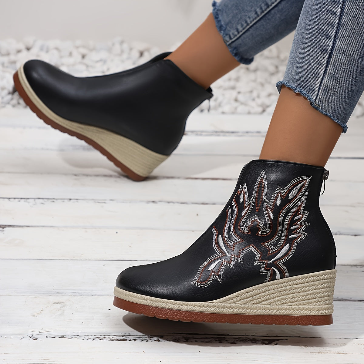 Dames enkellaarzen met sleehak van luxe synthetisch leer - stijlvol en comfortabel afbeelding 2