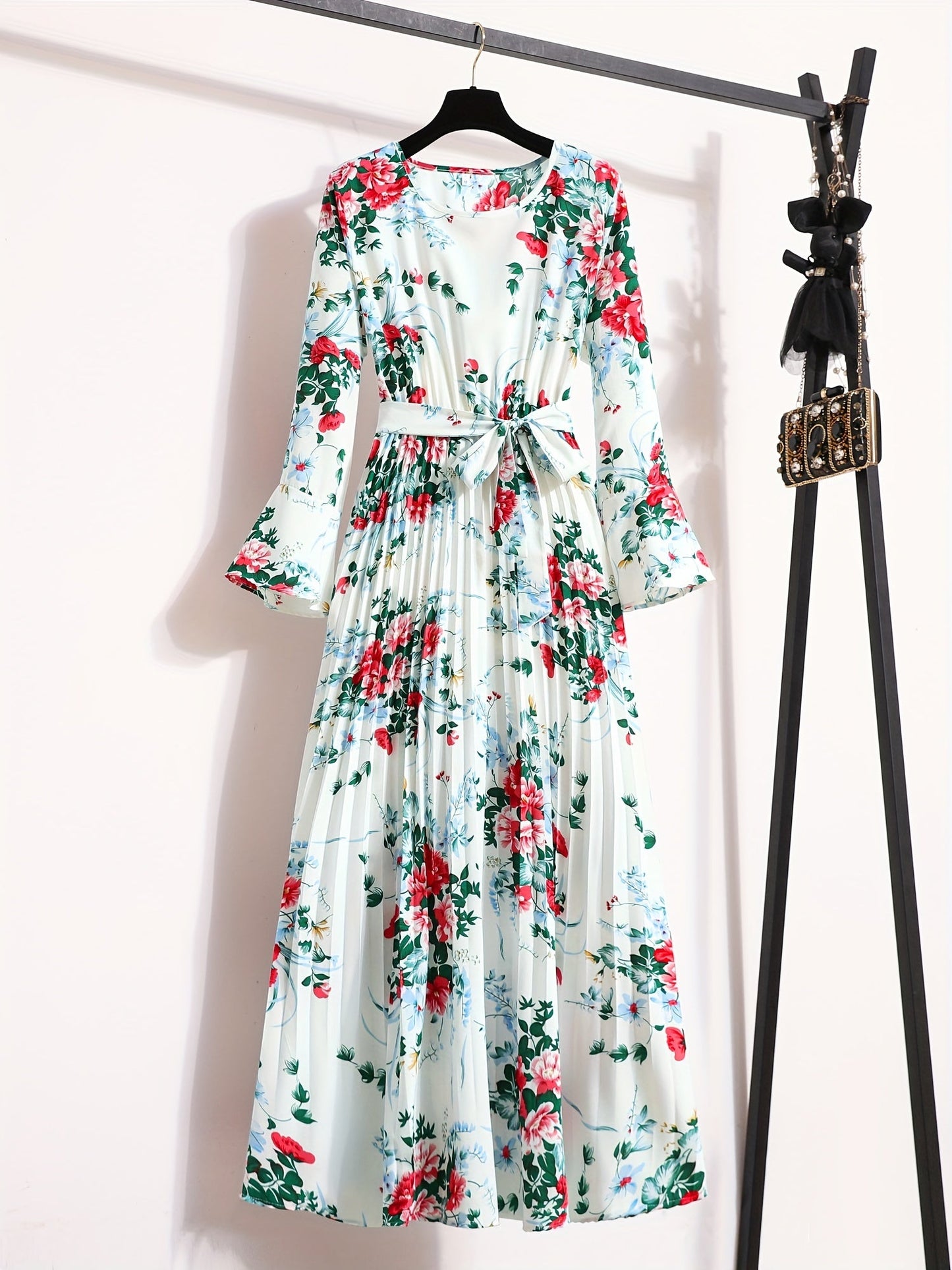Maxi-jurk met bloemenprint en lange mouwen afbeelding 4
