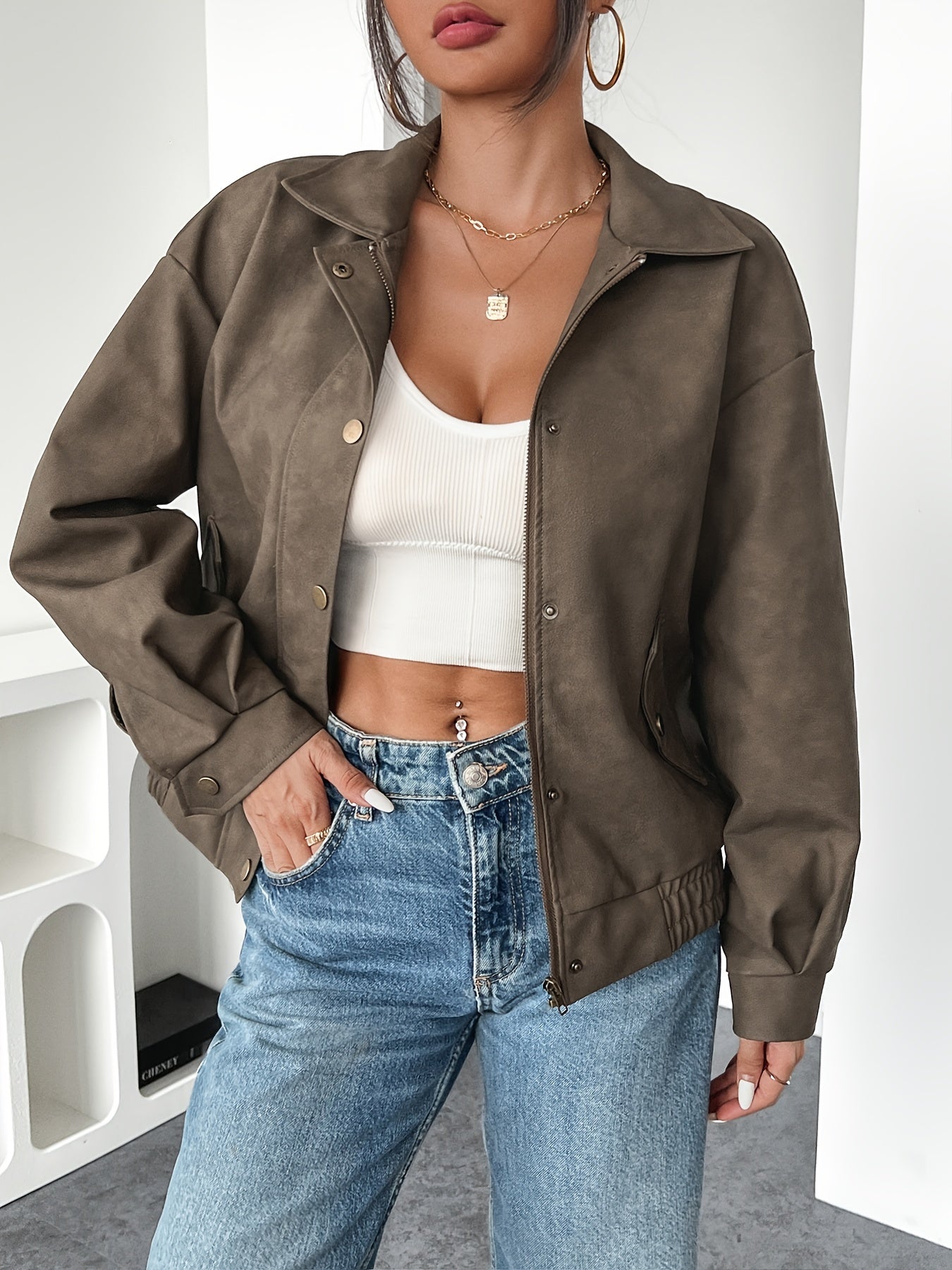 Stijlvolle Kunstlederen Jas voor Vrouwen - Ontdek de Luxe en Comfortabele Herfst- en Winterlook afbeelding 2