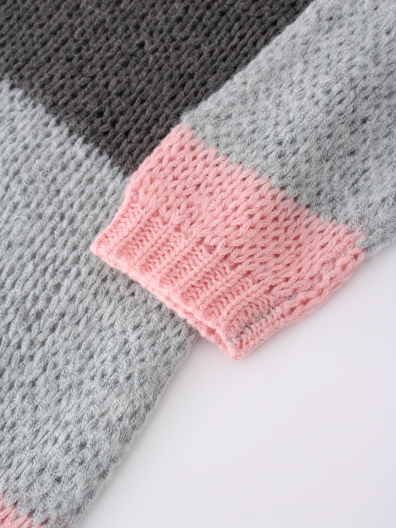 Elegante gestreepte gebreide jurk met lange mouwen | Voor een tijdloze en stijlvolle look afbeelding 4