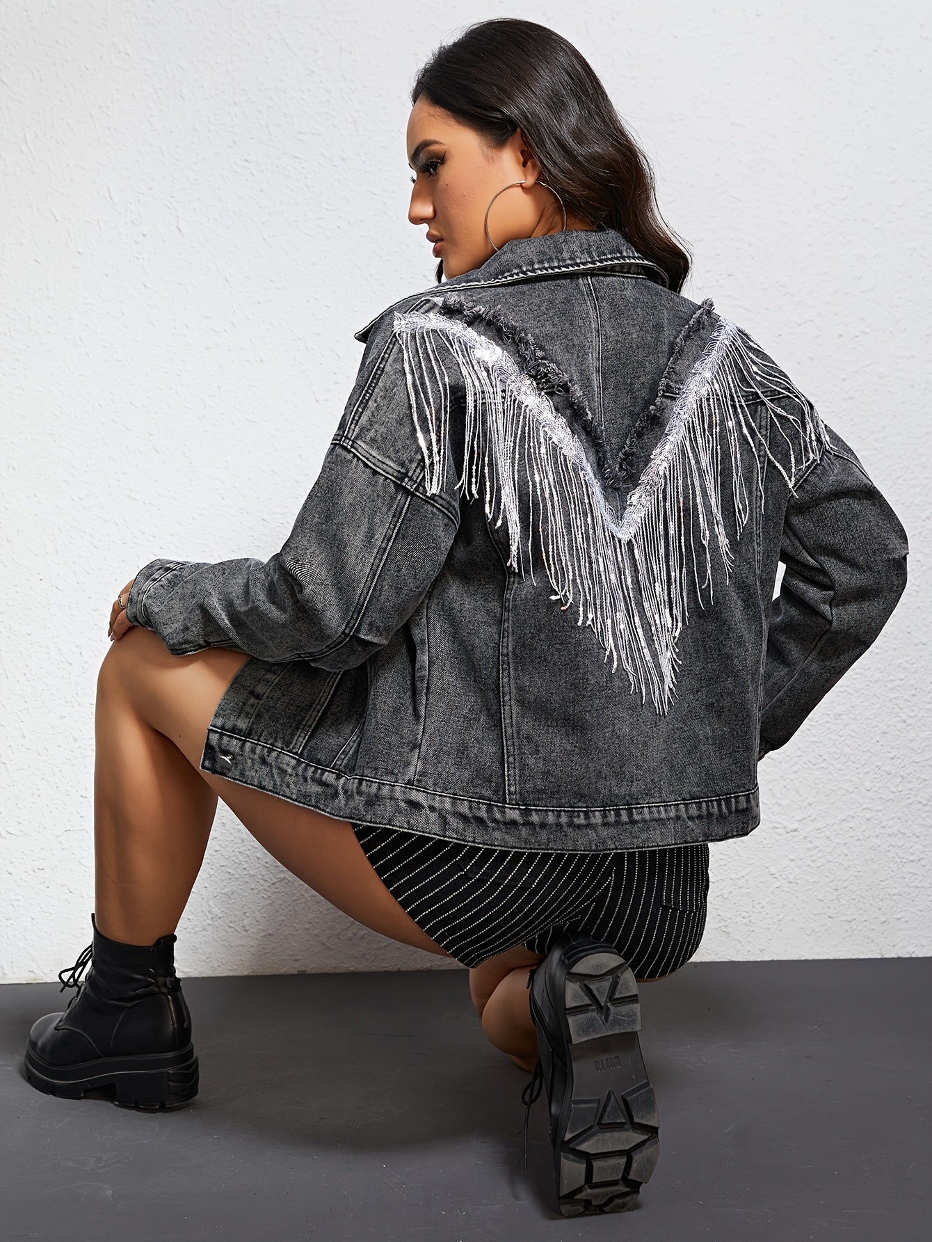 Lichtblauwe spijkerjas met pailletten | Trendy en veelzijdig | Hoogwaardig denim | Regular fit | Lente & herfst afbeelding 6