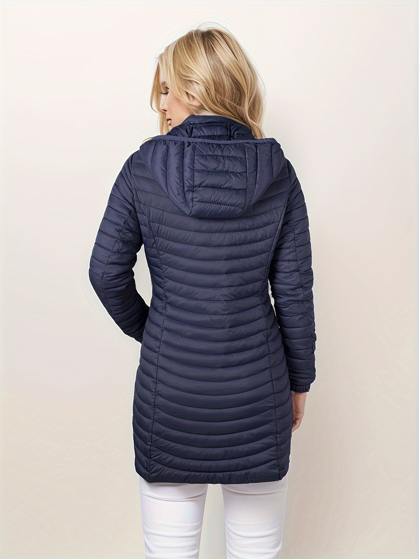 Stijlvolle gewatteerde jas met capuchon, ideaal voor herfst en winter afbeelding 9