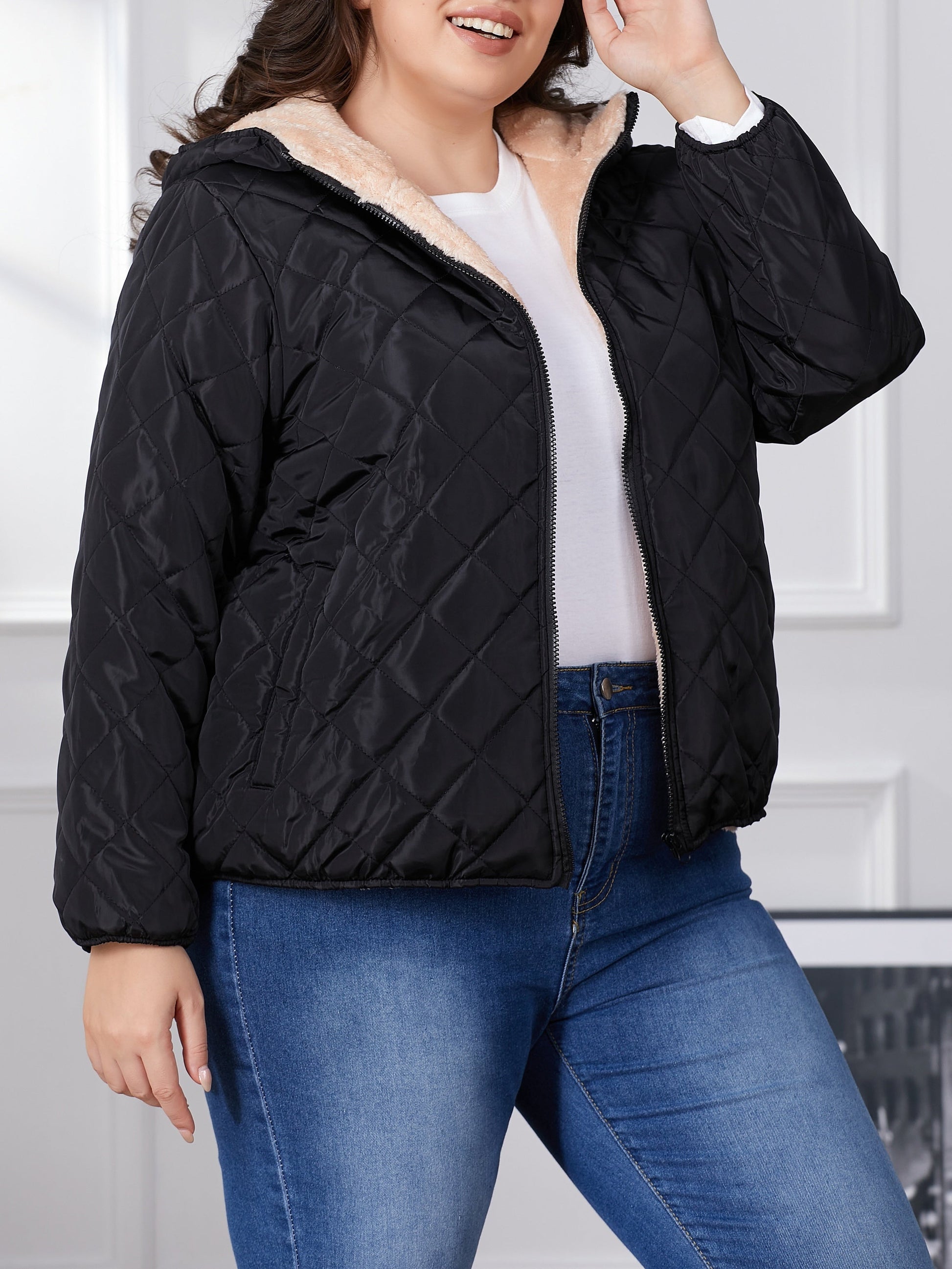 Stijlvolle plus size gewatteerde jas met capuchon - warm en elegant voor de winter afbeelding 5