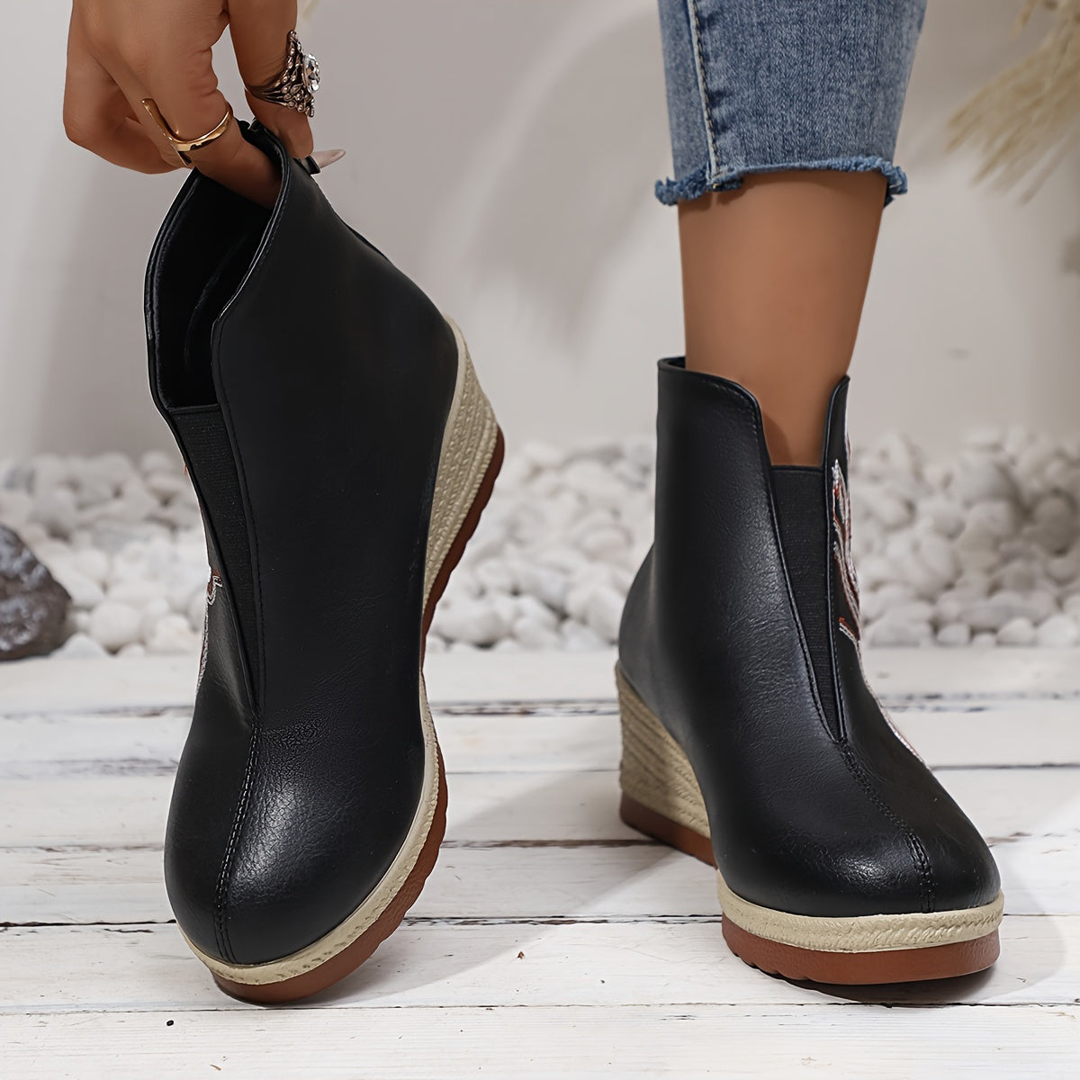 Dames enkellaarzen met sleehak van luxe synthetisch leer - stijlvol en comfortabel afbeelding 8