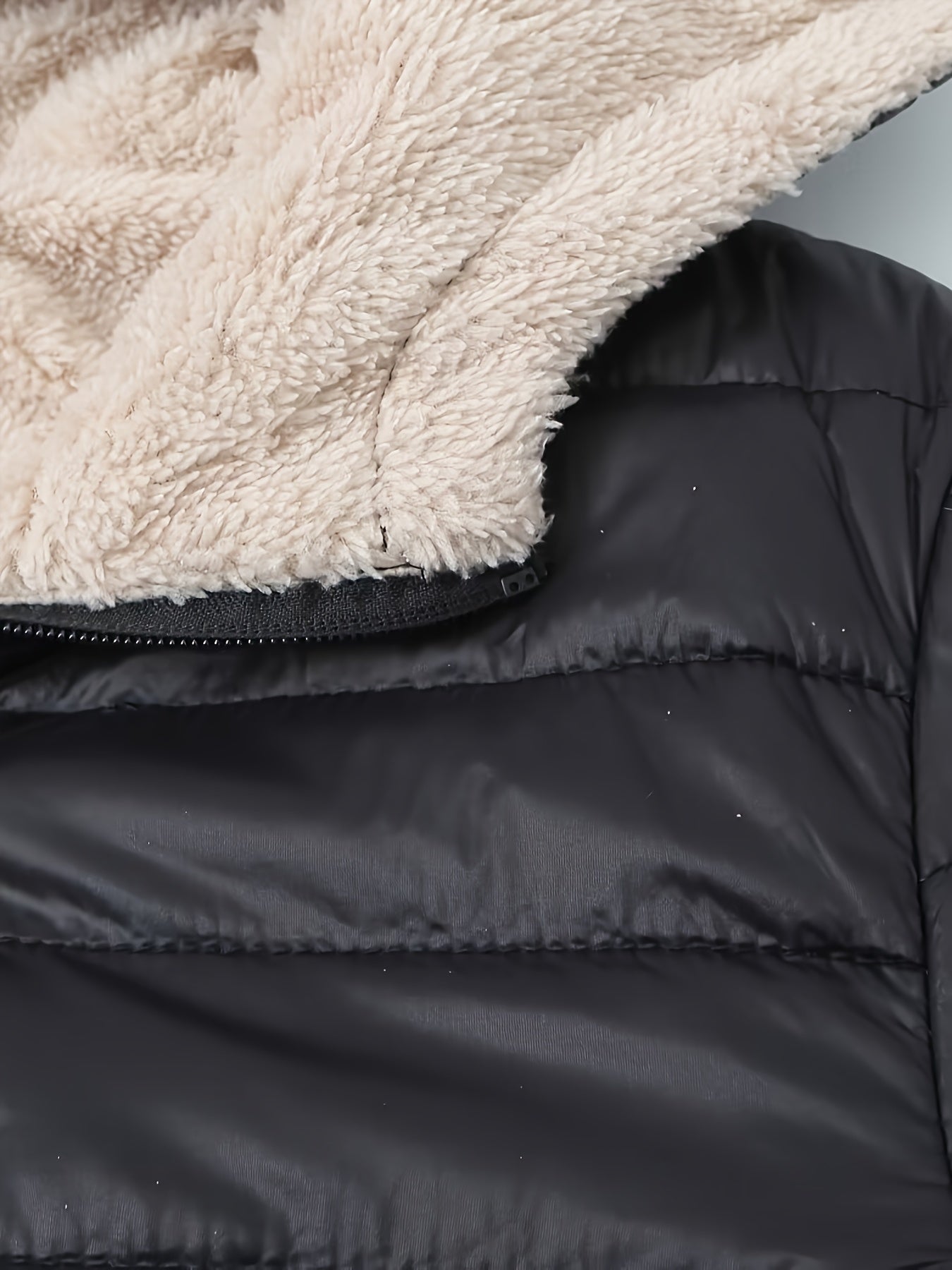 Warme puffy jas met rits en imitatiefbont voering | Stijlvol en comfortabel | Voor herfst en winter afbeelding 6