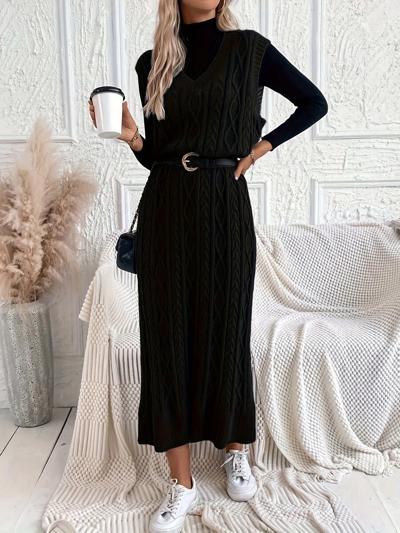 "Luxe Gebreide Maxi-jurk met V-hals - Elegant en Comfortabel | Perfect voor Zomer" afbeelding 3