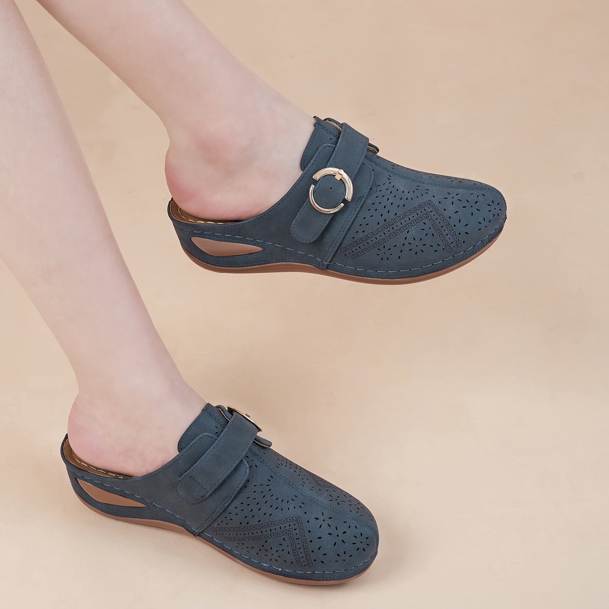 Comfortabele masserende sportsandalen in effen kleur afbeelding 9