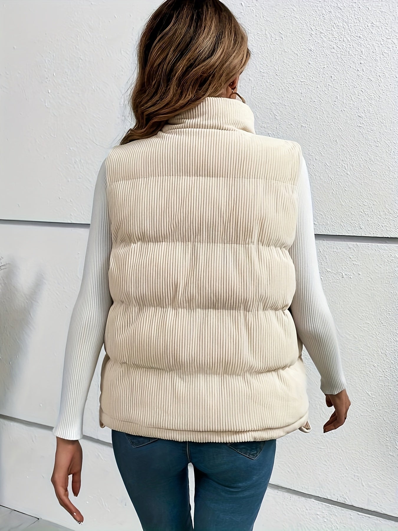 Ontdek ons stijlvolle gewatteerde corduroy gilet | Gemaakt van premium katoenmix | Perfect voor elke gelegenheid afbeelding 2