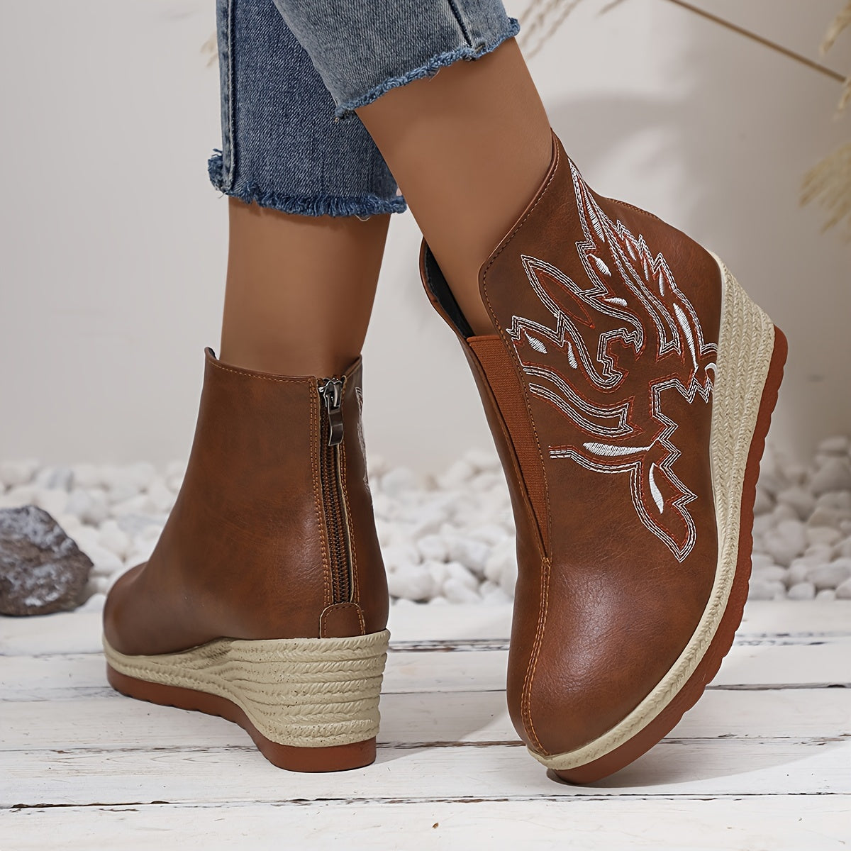 Dames enkellaarzen met sleehak van luxe synthetisch leer - stijlvol en comfortabel afbeelding 9