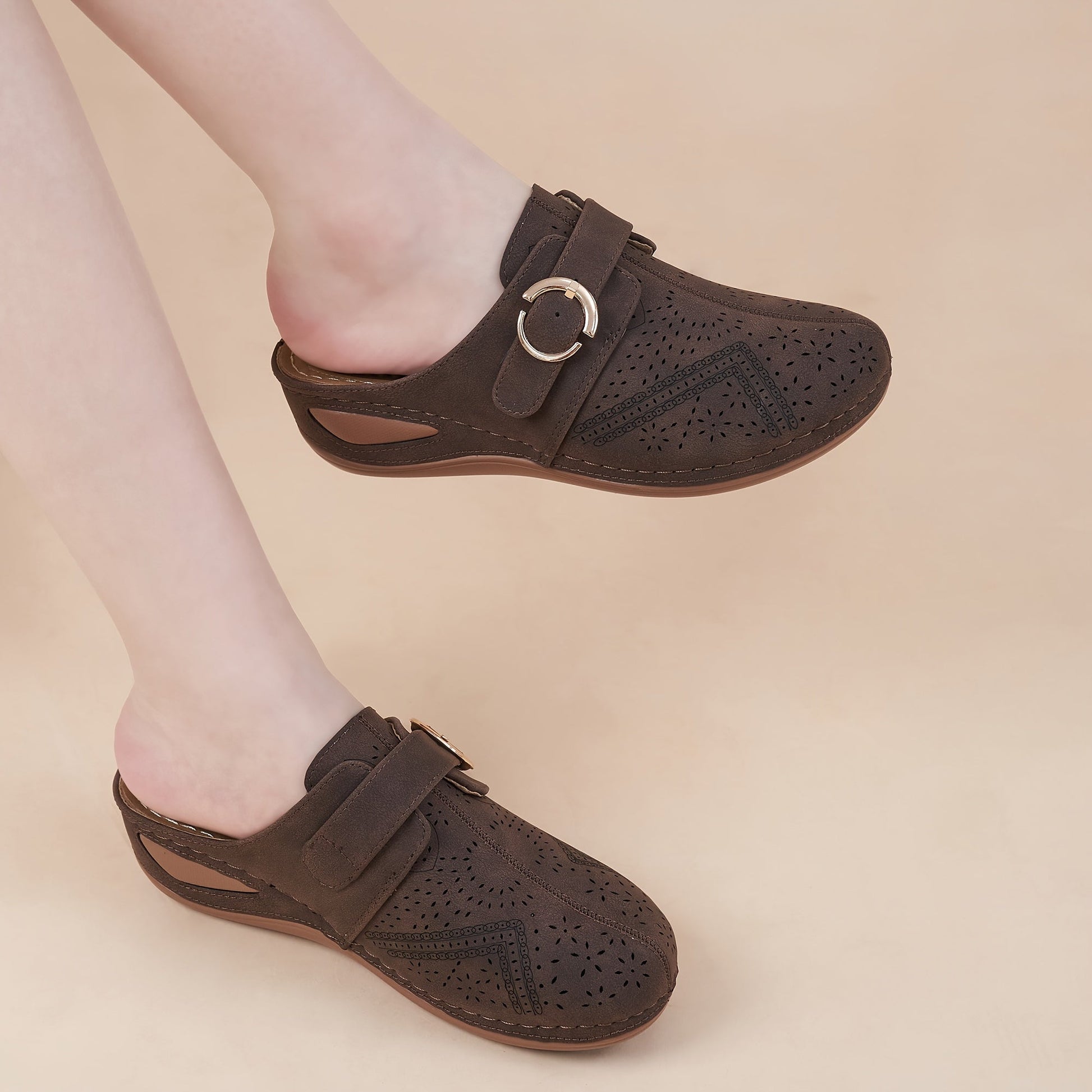 Comfortabele masserende sportsandalen in effen kleur afbeelding 8