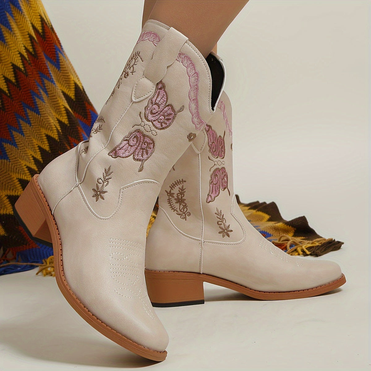 Opvallende cowboylaarzen dames | Speelse dierenprint & vlinderpatroon afbeelding 4