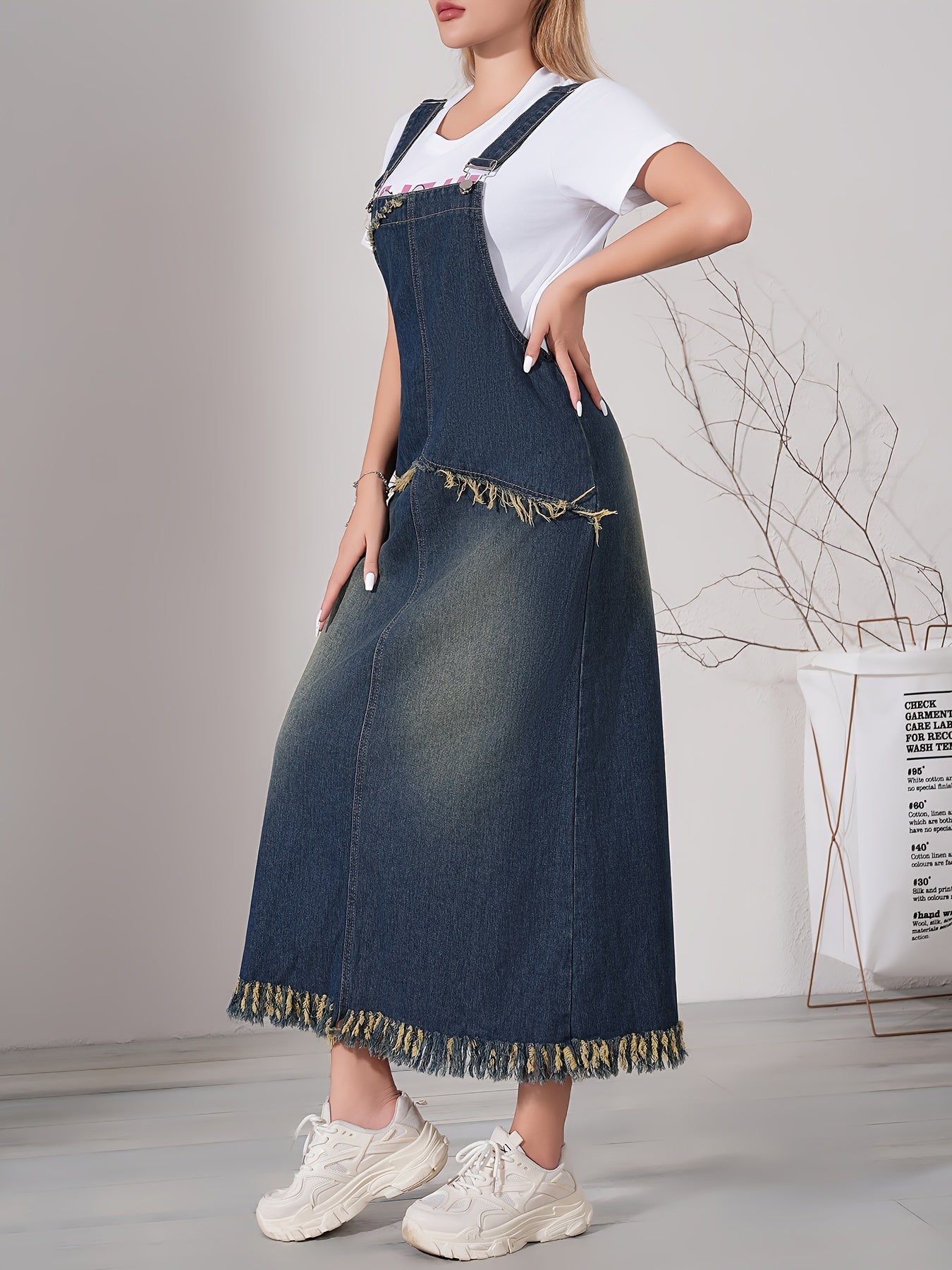 Stoere en veelzijdige denim maxi-jurk | Shop nu voor een tijdloze look! afbeelding 6