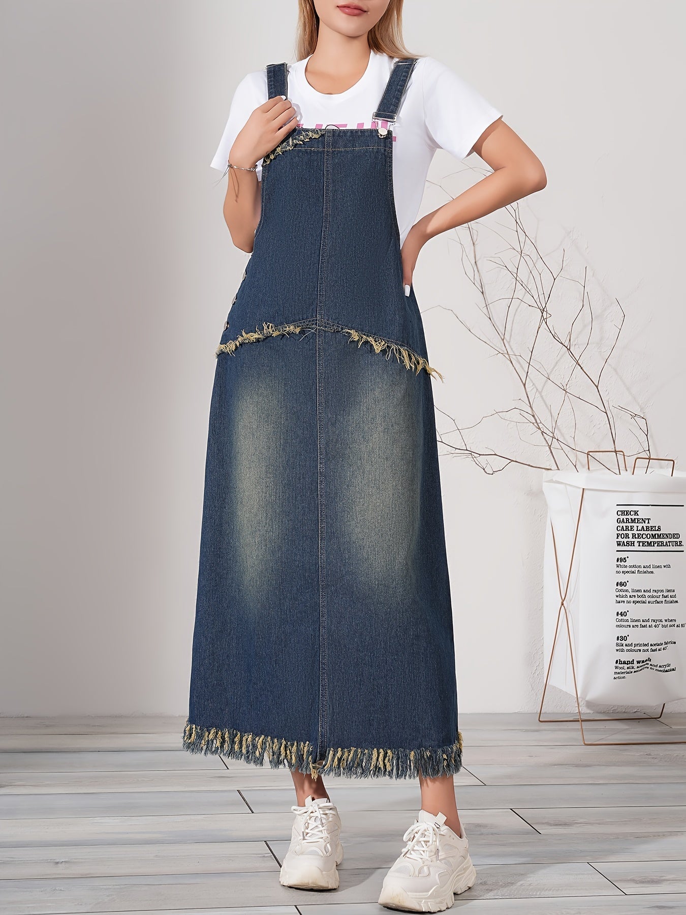 Stoere en veelzijdige denim maxi-jurk | Shop nu voor een tijdloze look! afbeelding 3