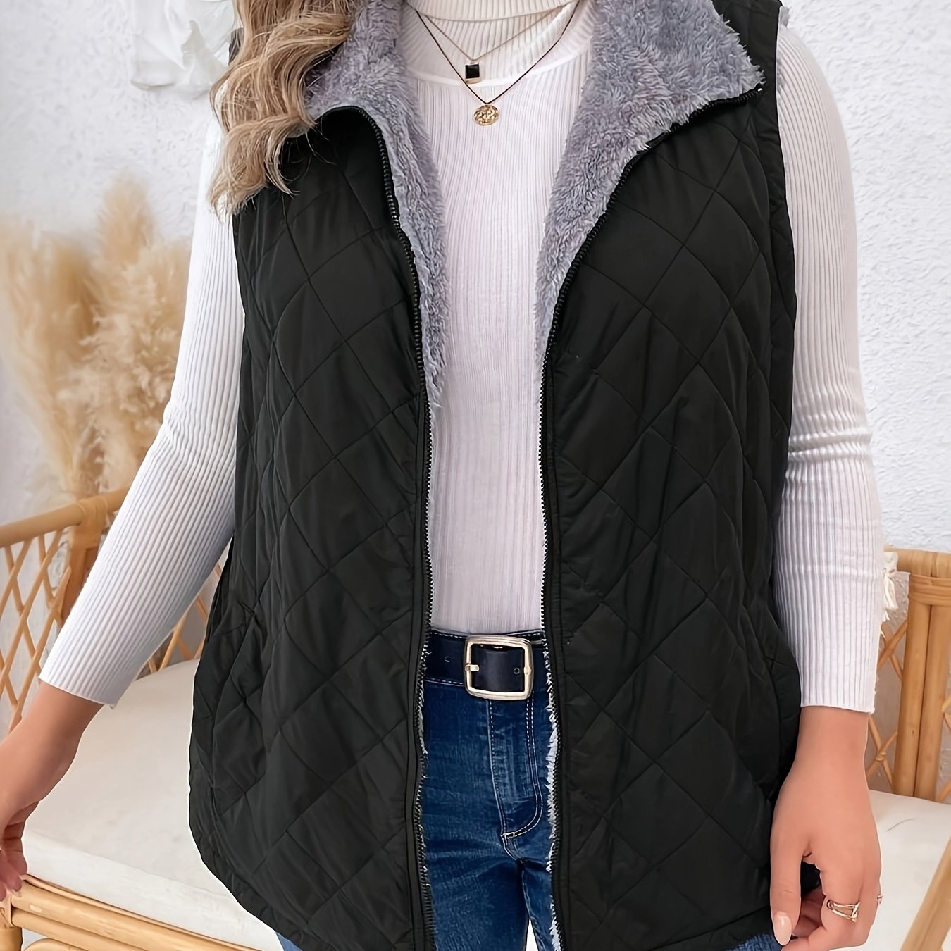 Stijlvol en comfortabel pluche gevoerd ritsvest voor de plus size vrouw - Perfect voor de herfst en winter afbeelding 6