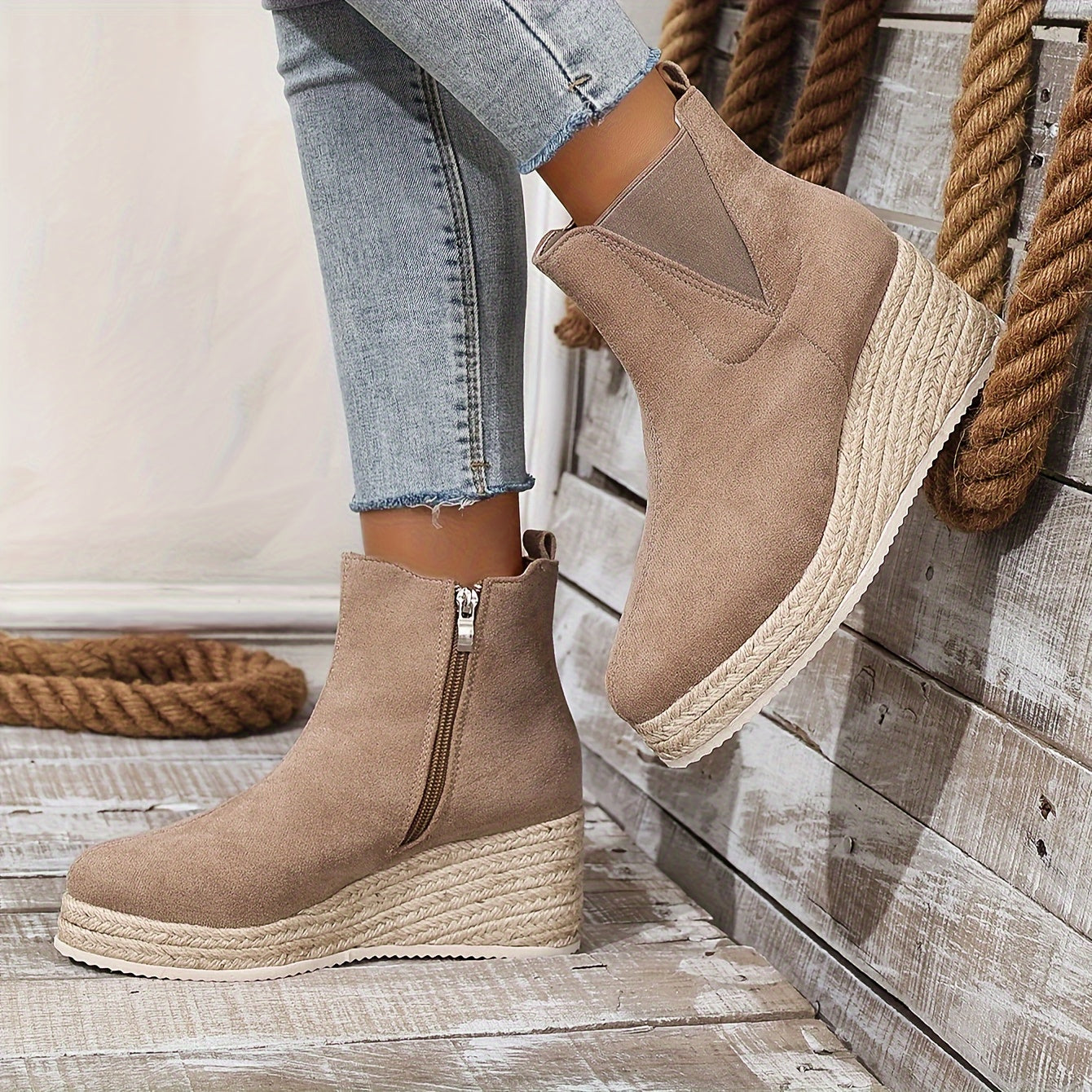 Stijlvolle damesmode-laarzen met stevige sleehak - ideaal voor herfst en winter afbeelding 3