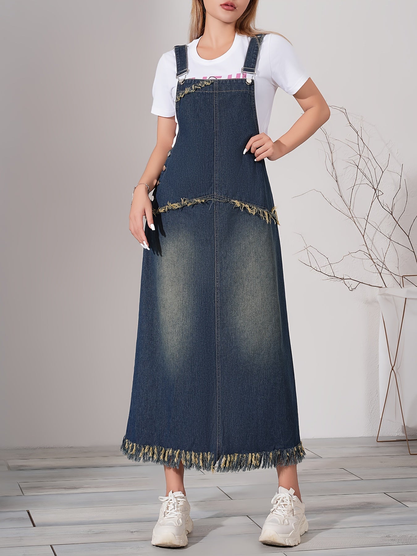 Stoere en veelzijdige denim maxi-jurk | Shop nu voor een tijdloze look! afbeelding 2