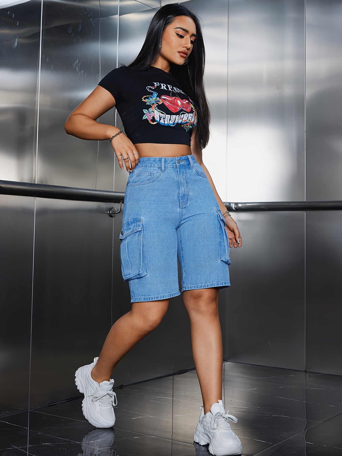 Stoere en comfortabele hoge taille cargo-bermuda van denim | Lente & herfst | Zakken | Duurzame en flatterende pasvorm afbeelding 6