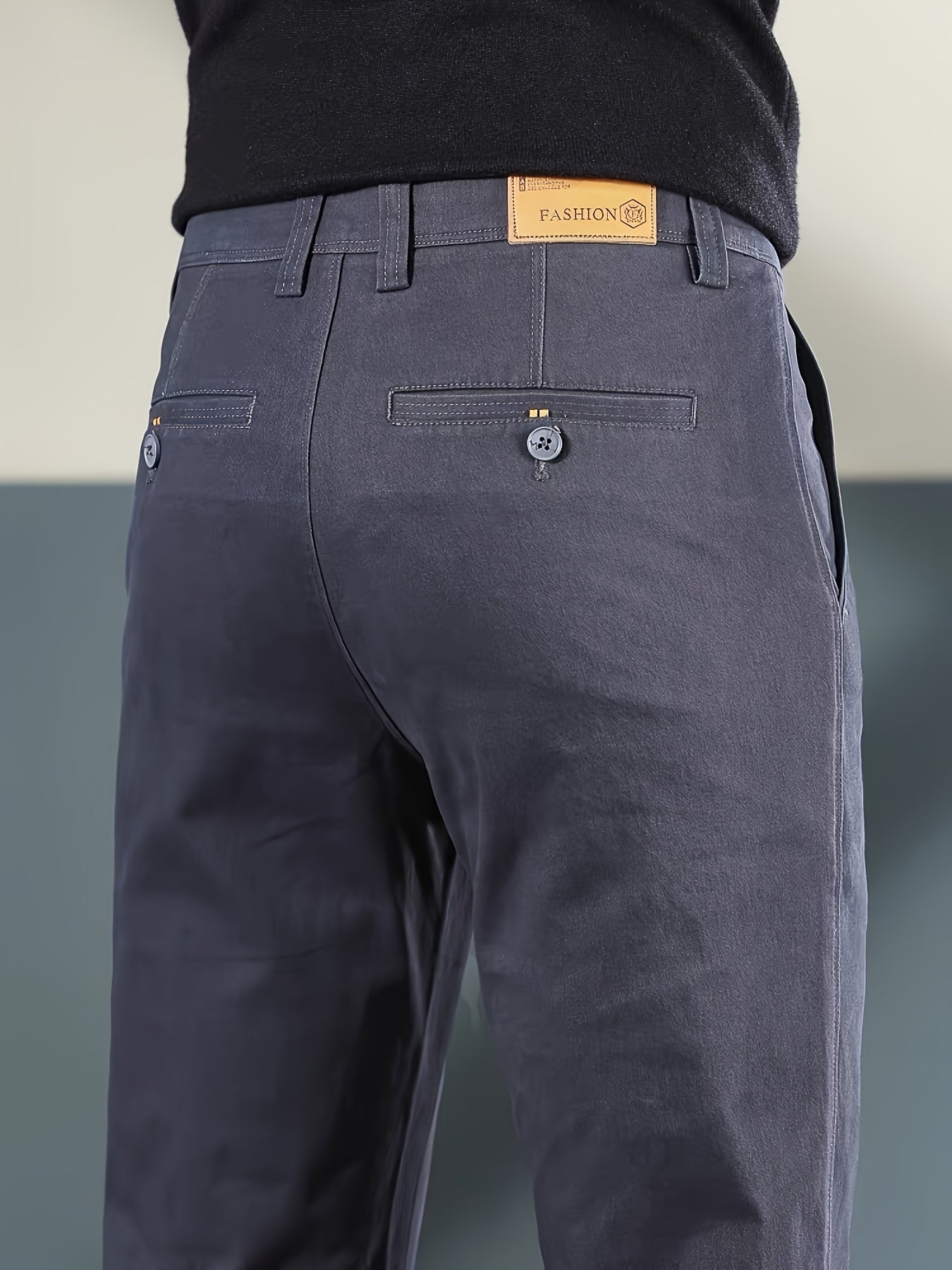 Lichtgewicht chino met klassieke pasvorm