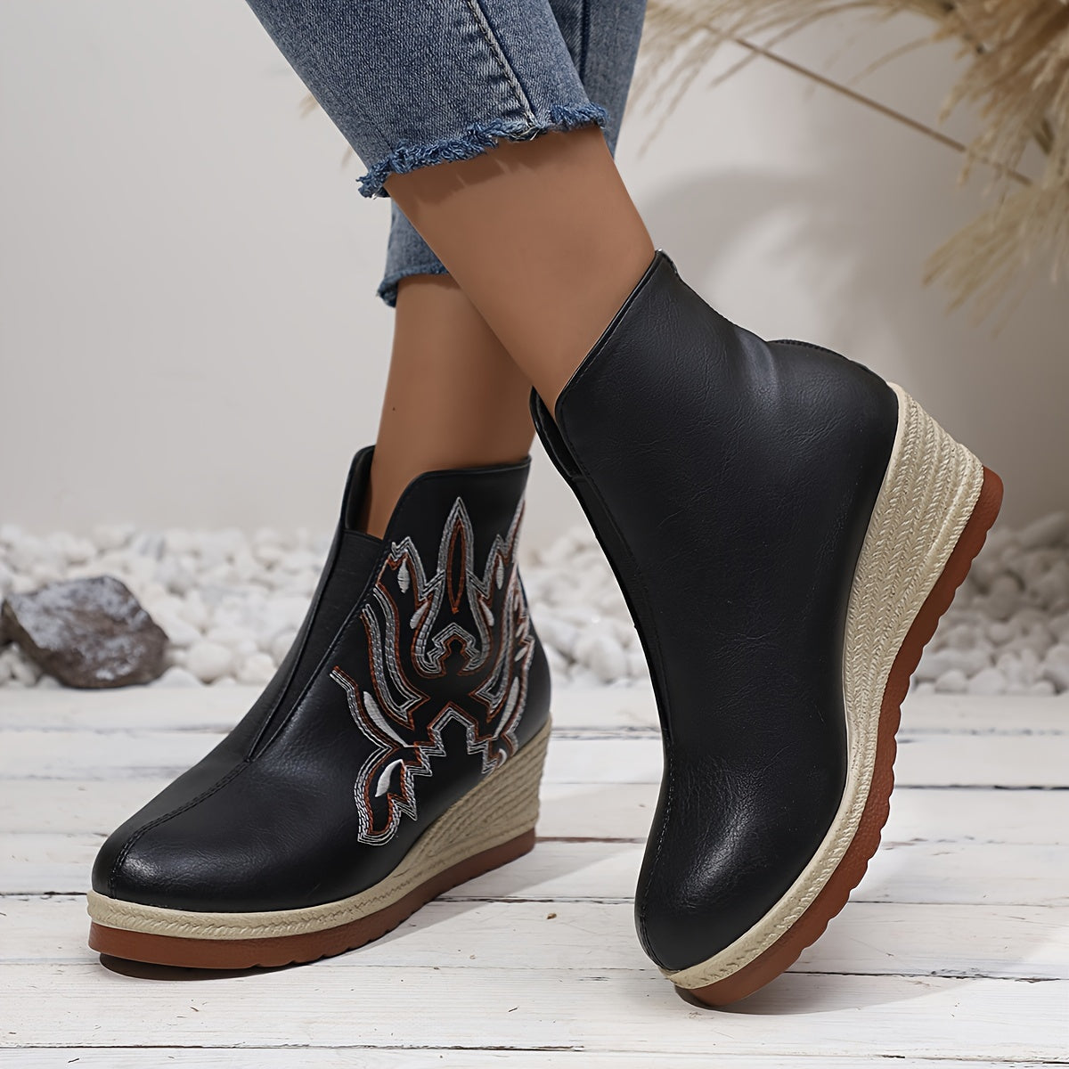 Dames enkellaarzen met sleehak van luxe synthetisch leer - stijlvol en comfortabel afbeelding 4