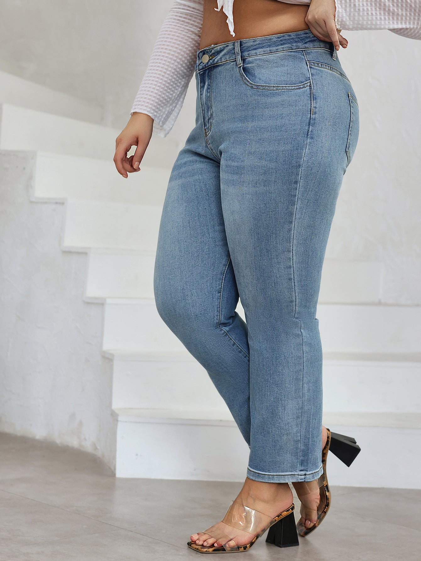 Plus size spijkerbroek hoge taille | Comfort & stijl in één | Shop nu! afbeelding 3
