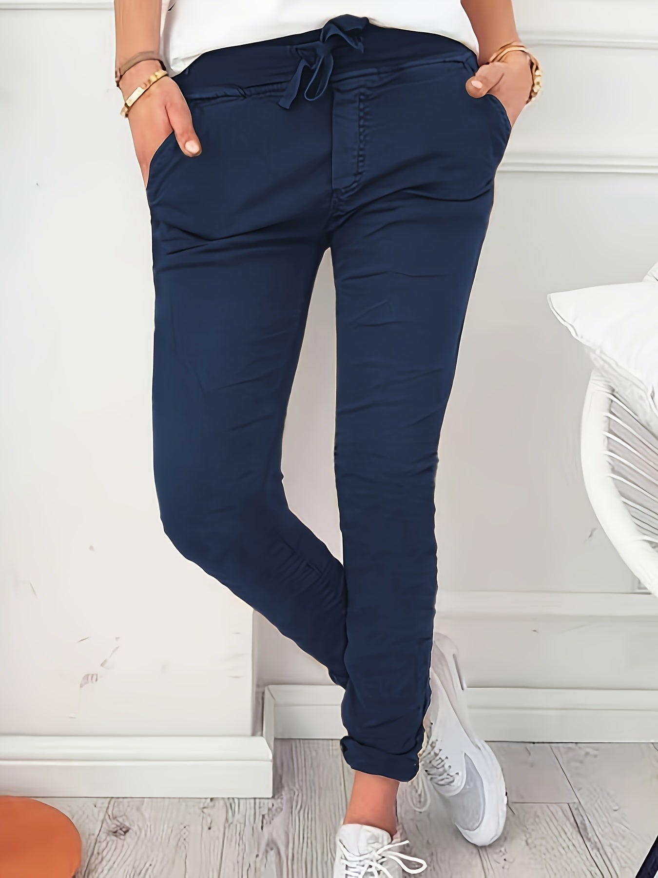 Casual effenkleurige broek met trekkoord afbeelding 1