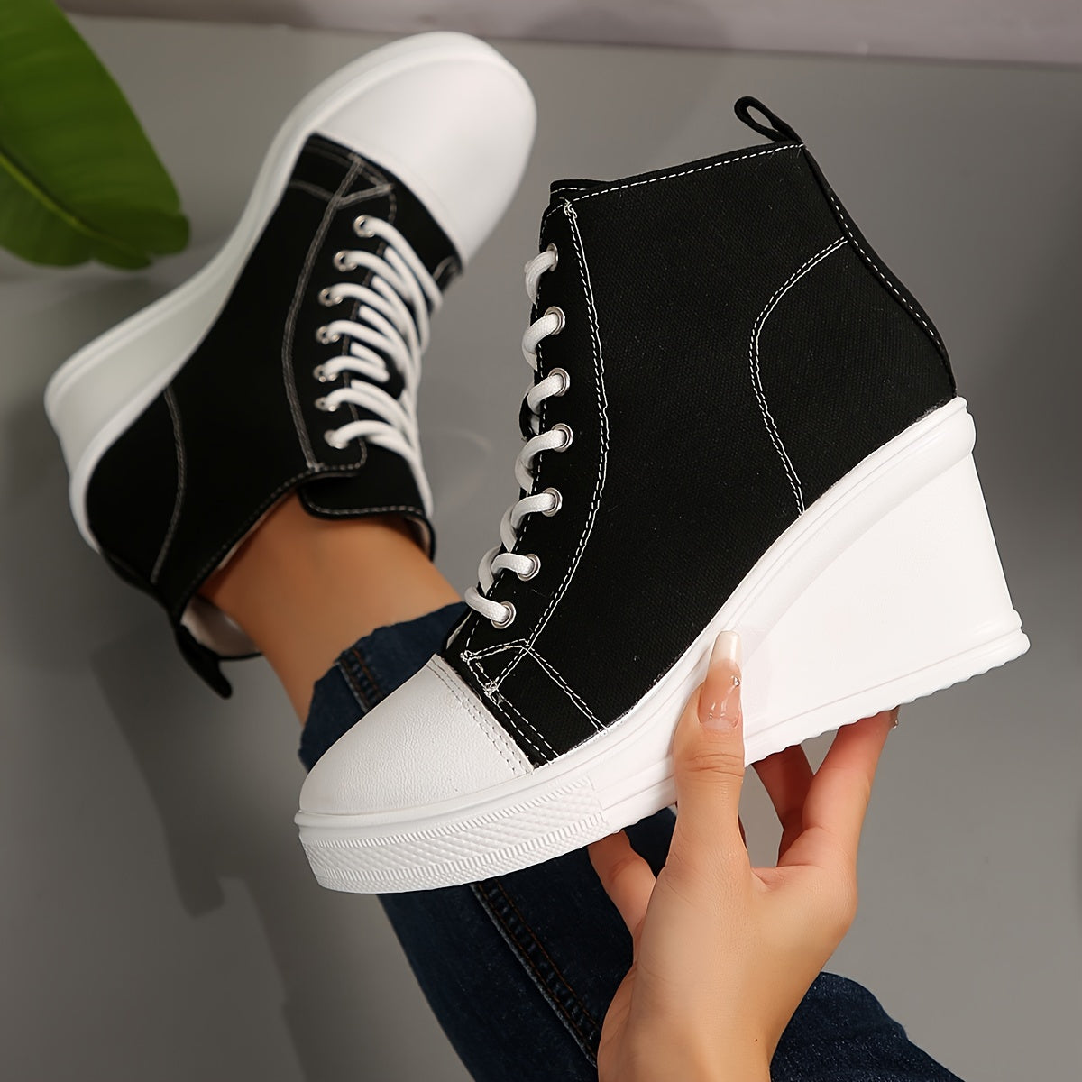 Stijlvolle dames enkellaarzen met wedge hak: de perfecte mix van comfort en fashion afbeelding 13