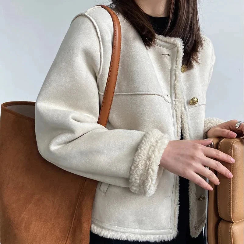 Nora | Sherpa jack