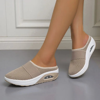 Sophie | Comfortabele ademende zwarte pantoffels