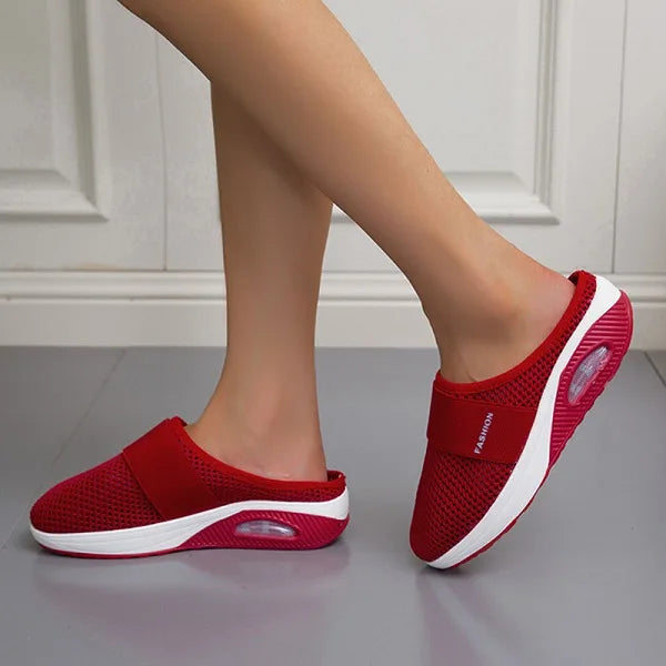 Sophie | Comfortabele ademende zwarte pantoffels